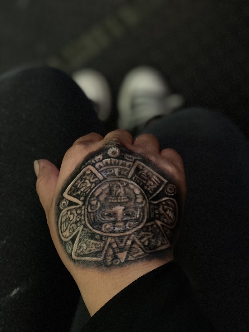 Fine art tattoo photo 5