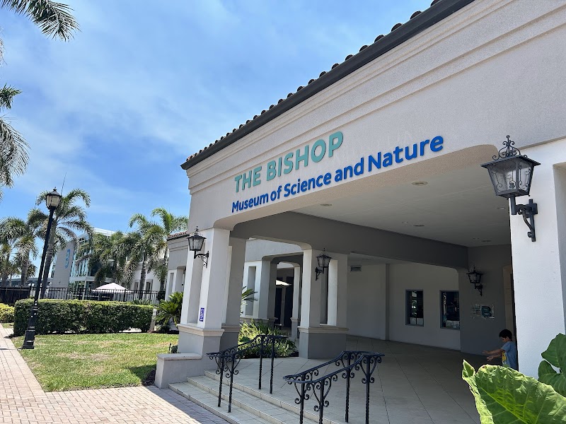 The Bishop Museum of Science and Nature photo 2