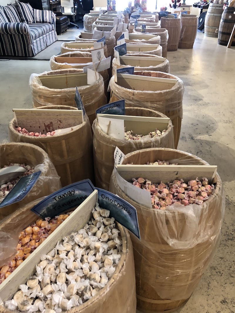 Half Moon Bay Salt Water Taffy Co. photo 5