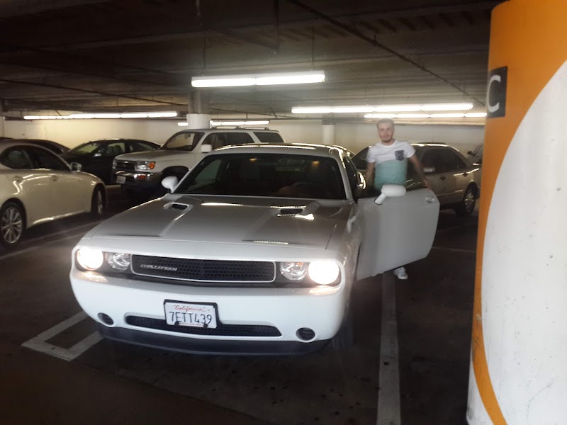 Dodge Challenger Parts & Accessories Store photo 3