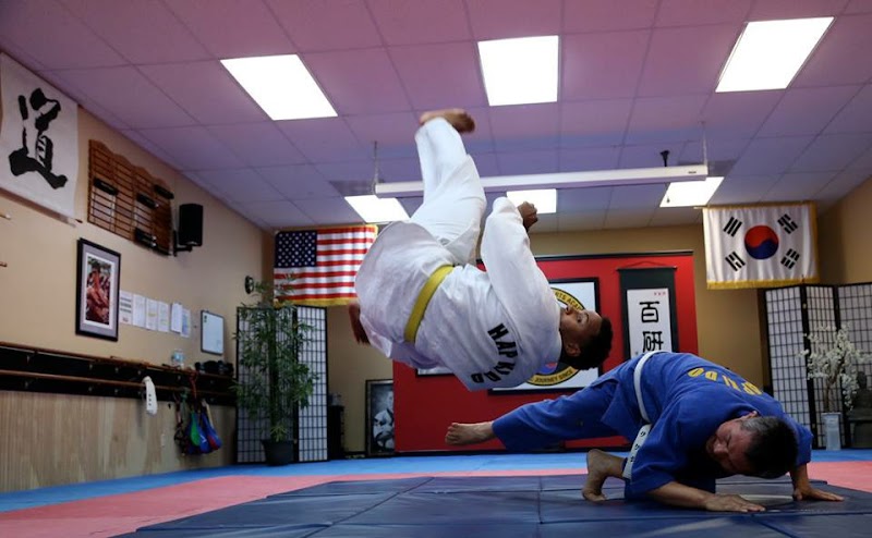 In w. Kim's Martial Arts Academy, Inc. photo 2