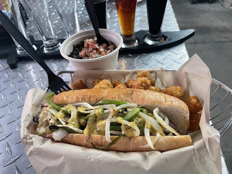 Mad Beach Craft Brewing Company photo 3