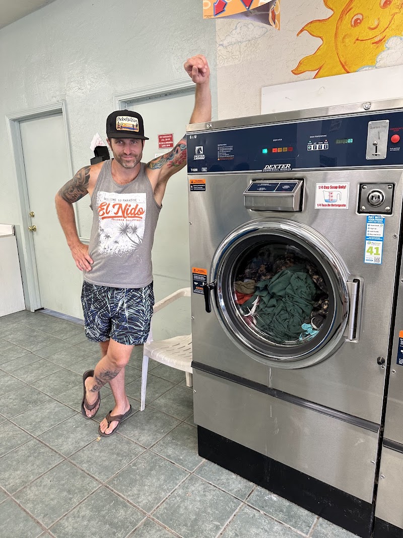 Cloverdale Washing Well Laundry photo 4