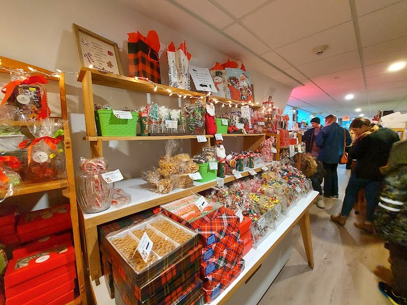 Saratoga Candy Company photo 2