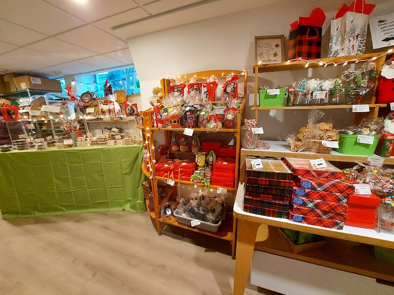 Saratoga Candy Company photo 5