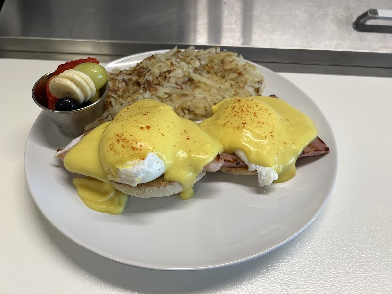 Yumlette Breakfast and Lunch photo 3