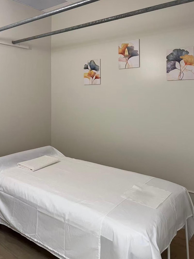 Redwood Health Center photo 4