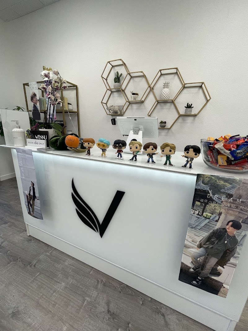 VENNU Yoga - Pilates - Barre -TRX - Dance Studio photo 5