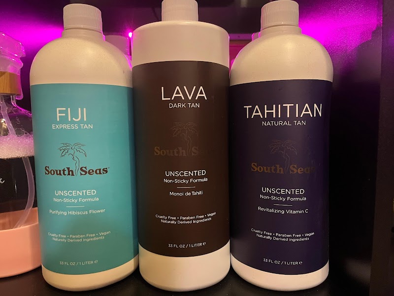 Glow Airbrush Tans & Skincare photo 4