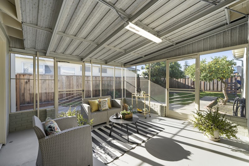 Vanessa Klein Realtor Group| Coldwell Banker Realty photo 3