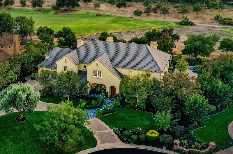 Armario Homes photo 4