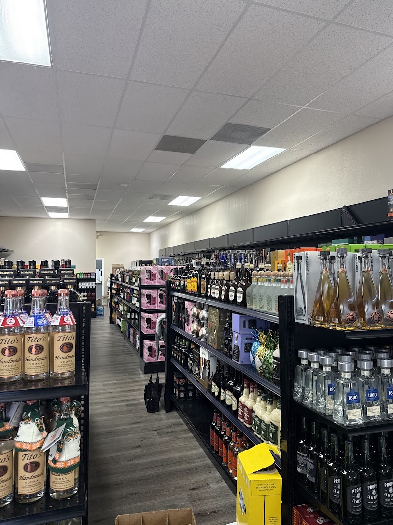 OYO Liquors photo 2