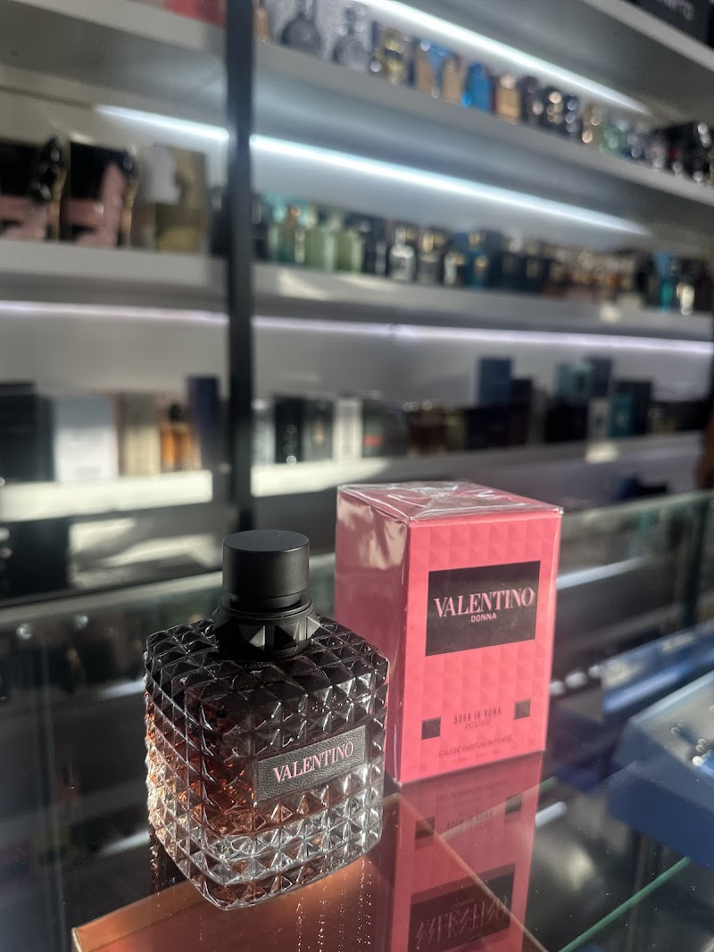 Scents House by Perfume Loft photo 4