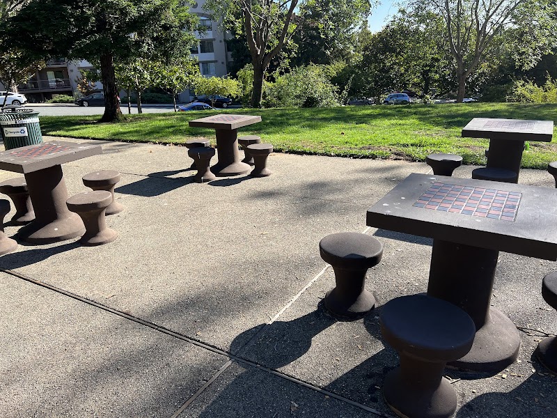 Green Hills Park photo 4