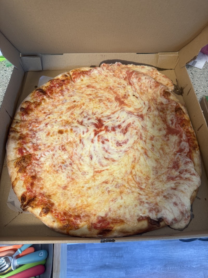 Vetture's Pizzeria and Restaurant photo 3