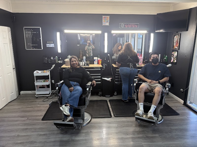 Catrina's barbershop photo 2