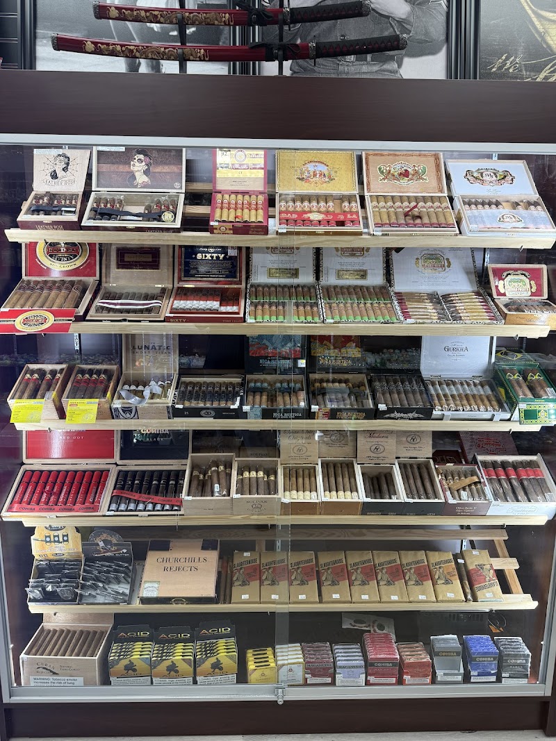 Discount Cigar & Cigarettes photo 3