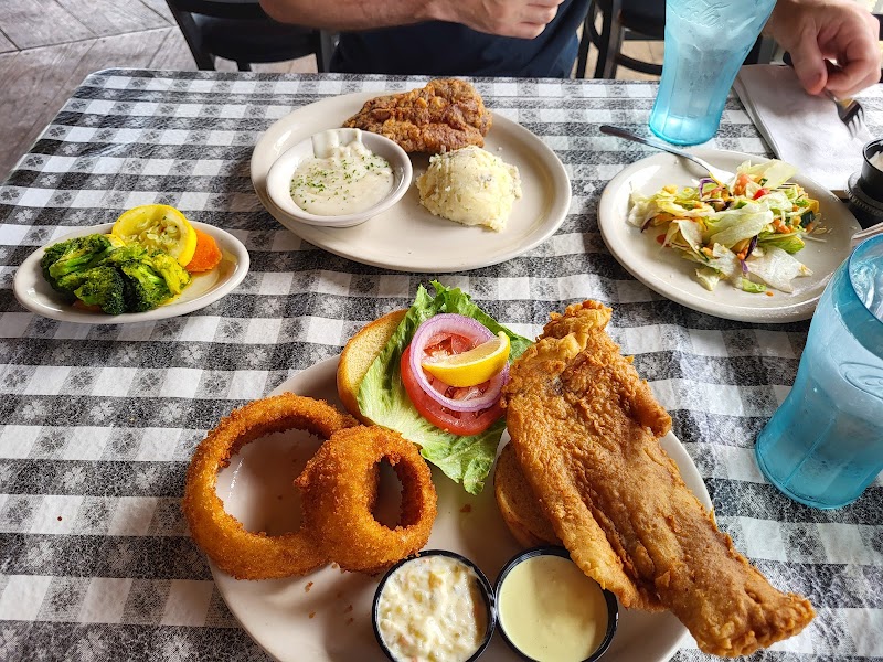 Cody's Original Roadhouse - Brownwood photo 2