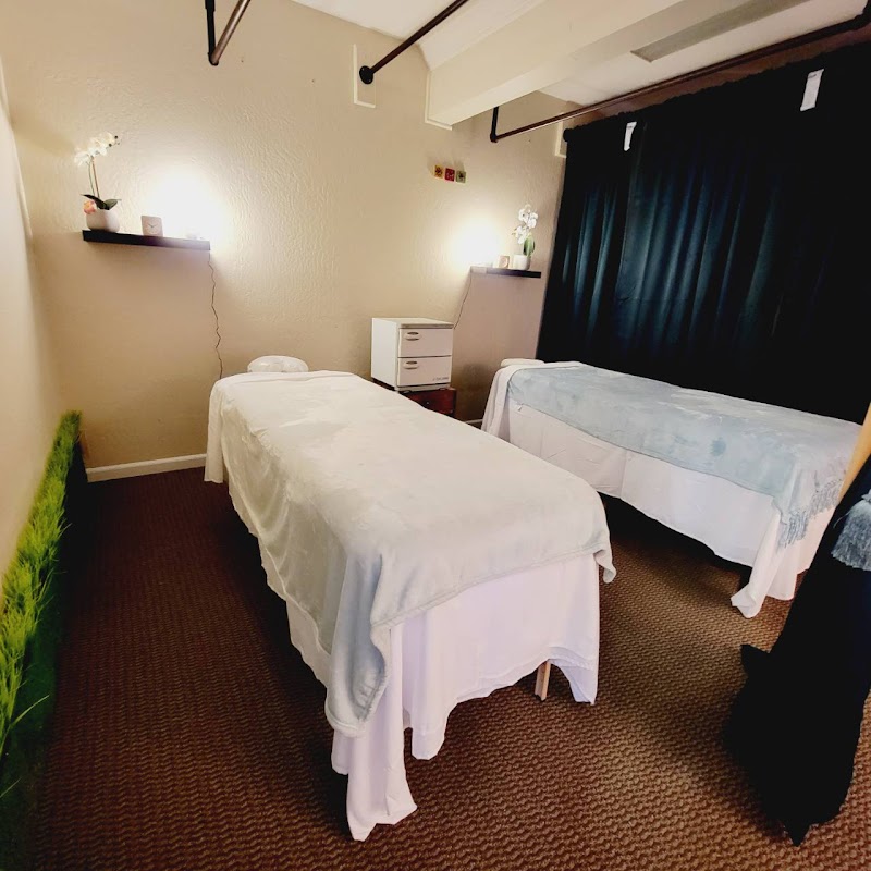 Vana Vari Massage & Bodywork photo 3