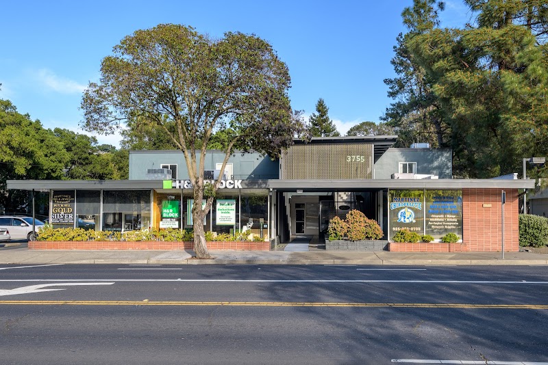 Martinez Chiropractic photo 4
