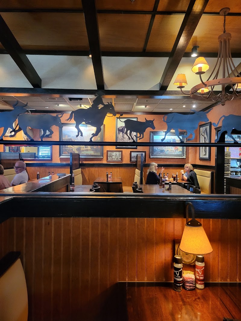 LongHorn Steakhouse photo 5