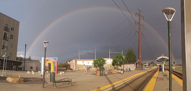 Alameda Station photo 3