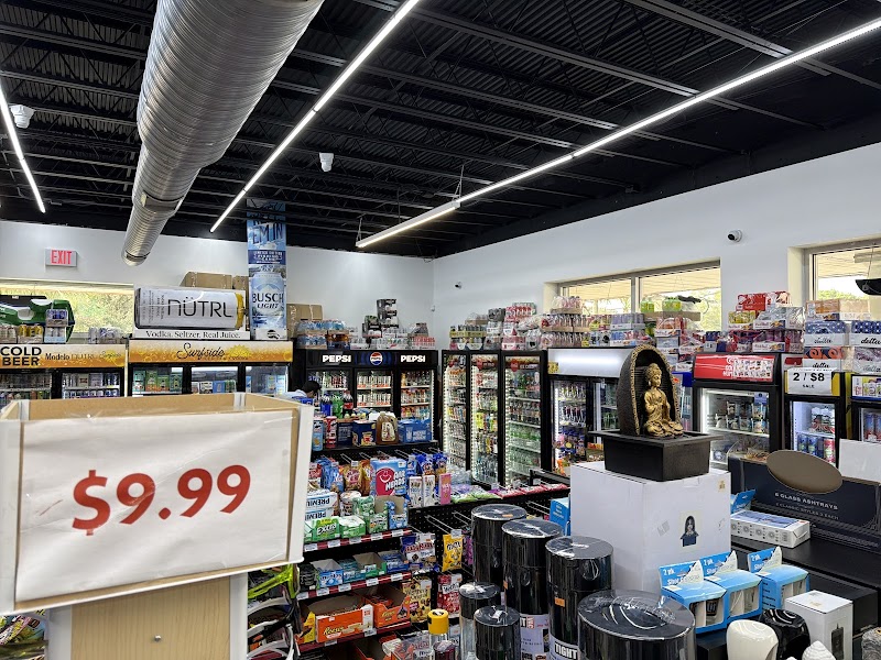 Local Store SMOKE SHOP and Convenience Store photo 3