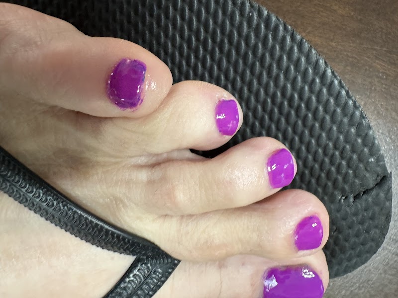 Divine Nails & Hair Spa photo 2