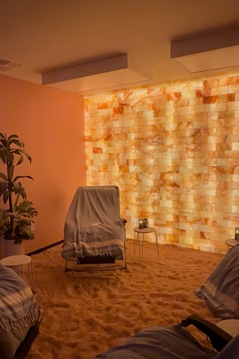 Radiance Infrared Sauna and Salt Lounge photo 3
