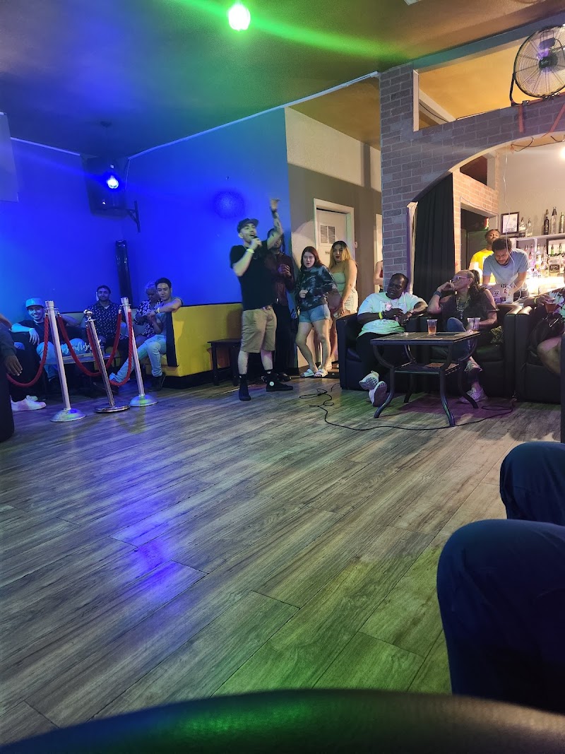 Chill Factor Hookah and Cigar Lounge photo 5