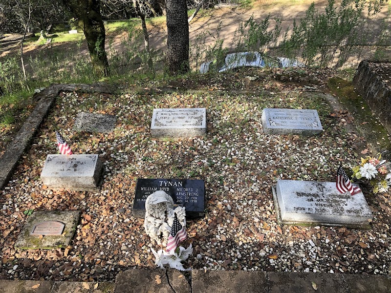 Mountain Cemetery photo 3