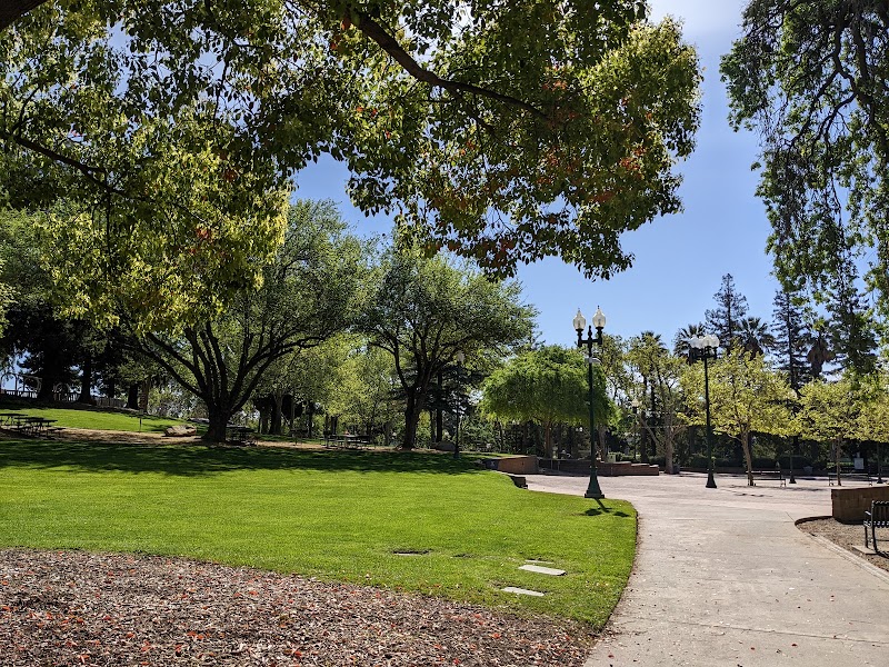 Andrews Park photo 4