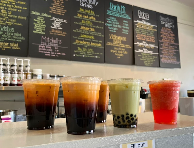 Tay Tah Café photo 4