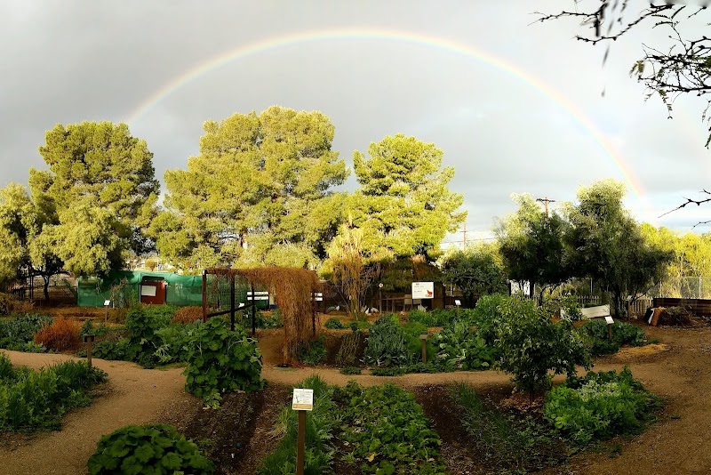 Nuestra Tierra Garden photo 2