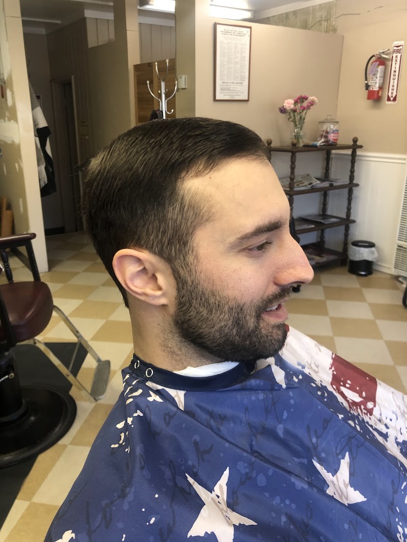 Man's Choice Barber Shop photo 5