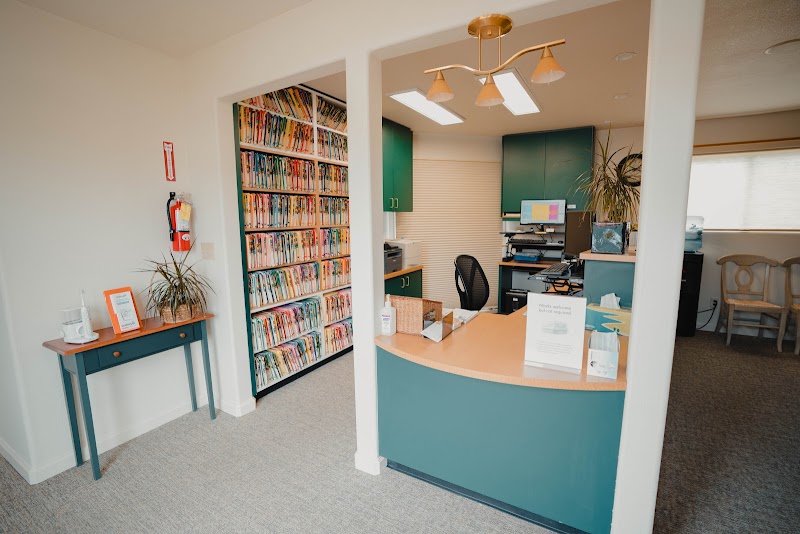 Photo of Half Moon Bay Family Dentistry | Dr. Gabriella Bateman and Dr. Riley Bateman
