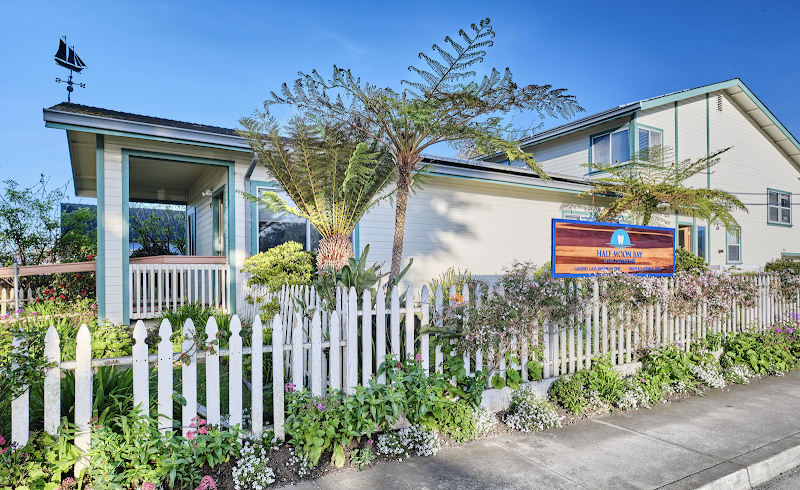Half Moon Bay Family Dentistry | Dr. Gabriella Bateman and Dr. Riley Bateman photo 2
