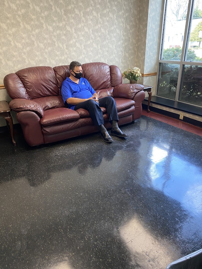 Mr. Tire Auto Service Centers photo 2