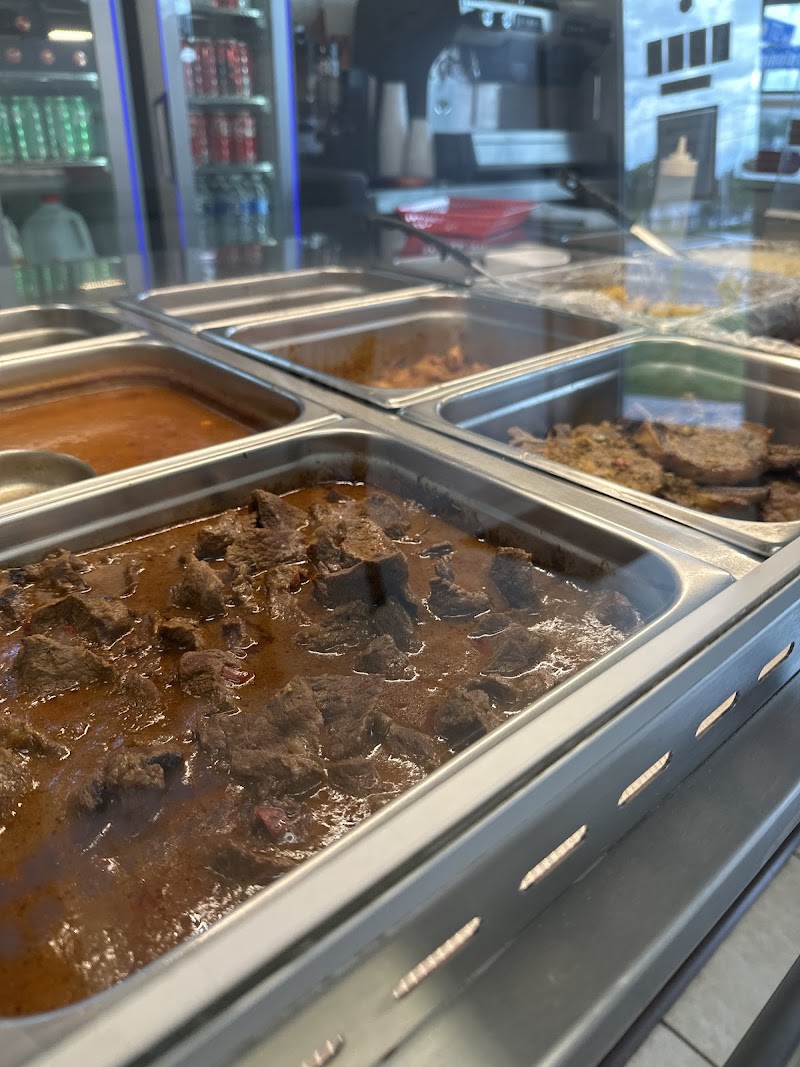 AJ's Breakfast Club - Puerto Rican Cuisine | Breakfast & Lunch photo 3
