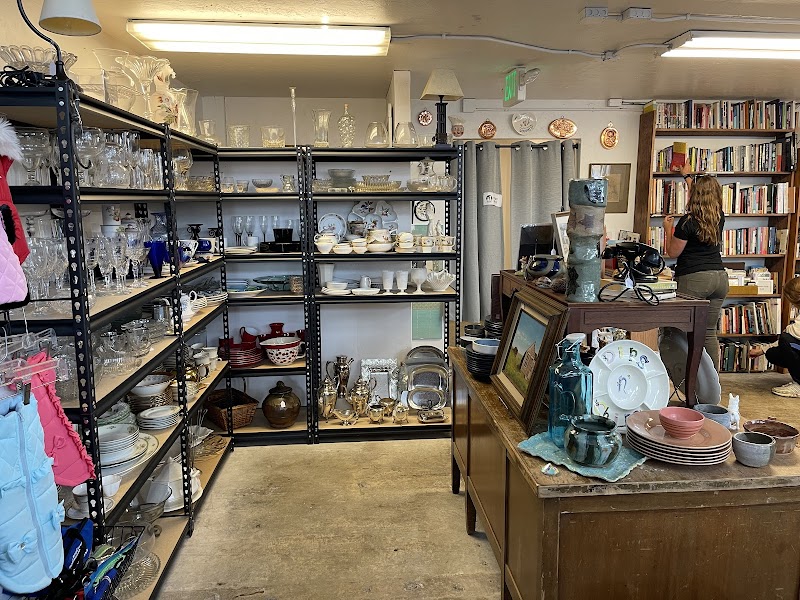 Thrift Shop supporting Berkeley Humane photo 3