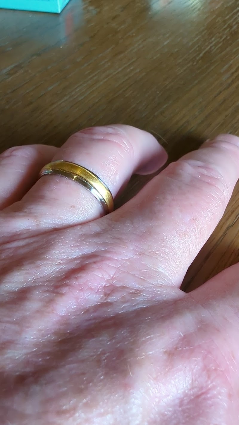 Geneve Jewelers photo 3