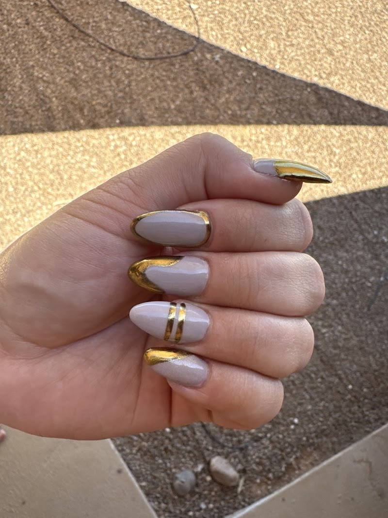 Bellacures Nails and Spa photo 3