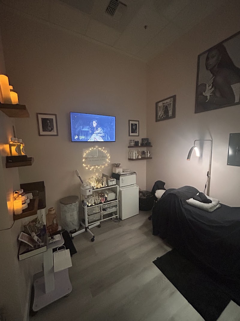 WhereThouArtBeauty Services photo 2