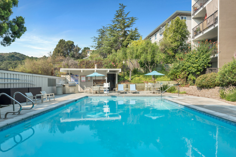 Belmont Terrace Apartments photo 3