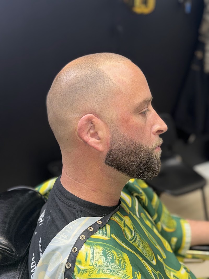 Golden Edge Barbershop photo 5