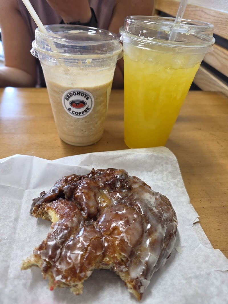 Sedonuts Donut & Coffee Shop of Sedona, AZ photo 3