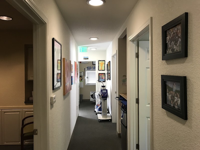 Orinda Chiropractic & Laser Center photo 5