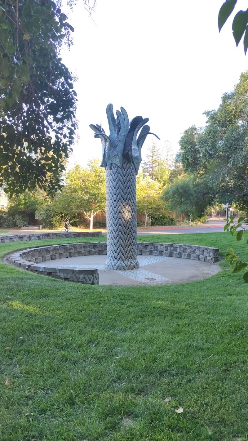 Butterfly Pillar photo 4