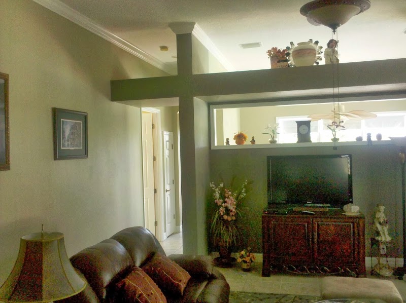 Photo of Apollo Beach House Painting