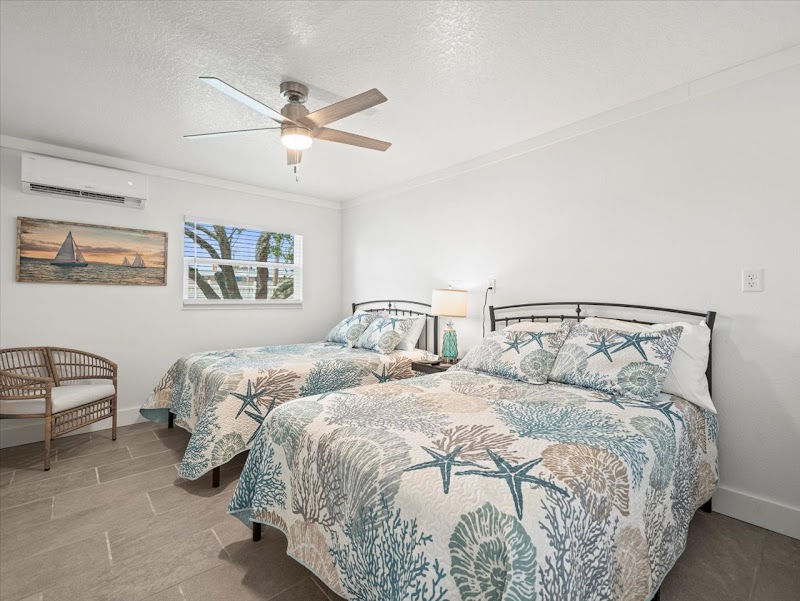 Hernando Beach Motel photo 2